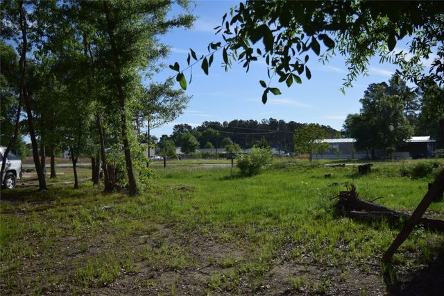 357 County Road 5006, Cleveland, TX 77327