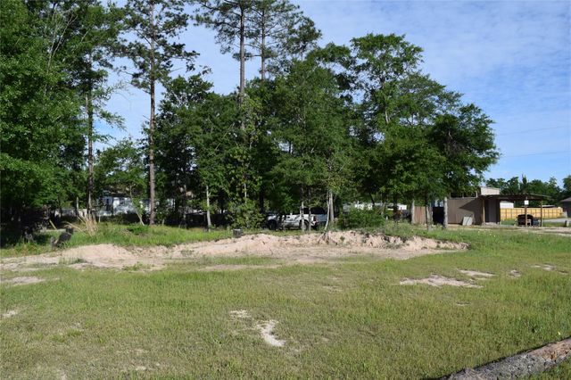 357 County Road 5006, Cleveland, TX 77327