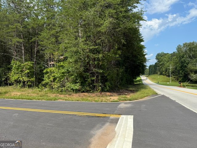 96 Tanvor Trail, Cleveland, GA 30528