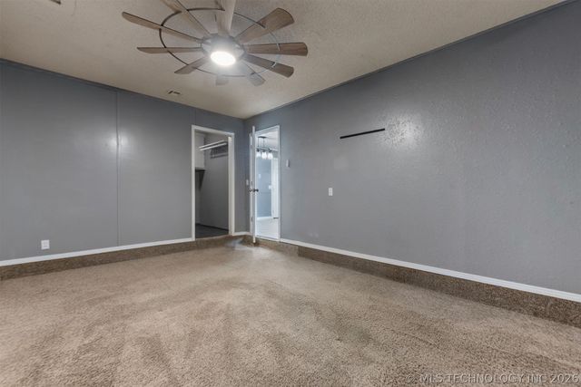 28637 E 137th Street, Coweta, OK 74429