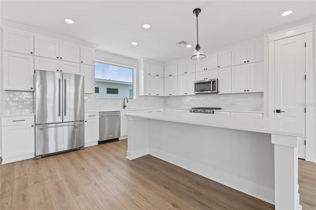 17 29TH STREET N Lot 8, St Petersburg, FL 33713