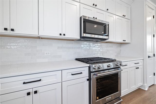 17 29TH STREET N Lot 8, St Petersburg, FL 33713