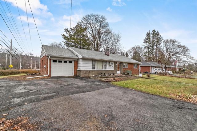 1 Park Hill Drive, New Windsor, NY 12553