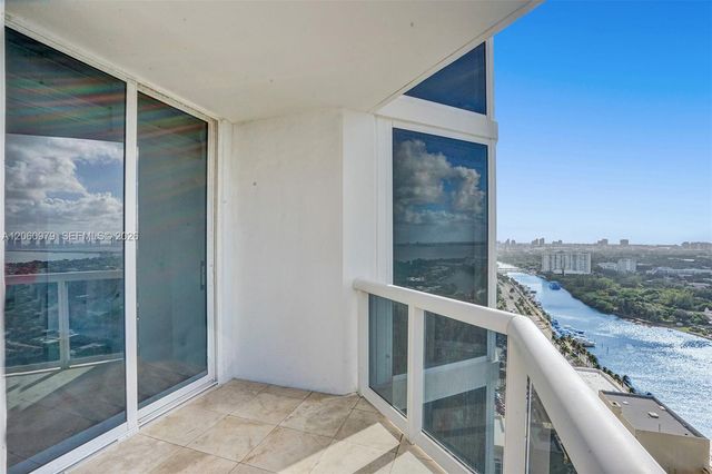 4775 Collins Ave 3007, Miami Beach, FL 33140