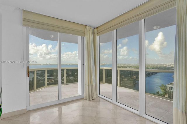 4775 Collins Ave 3007, Miami Beach, FL 33140
