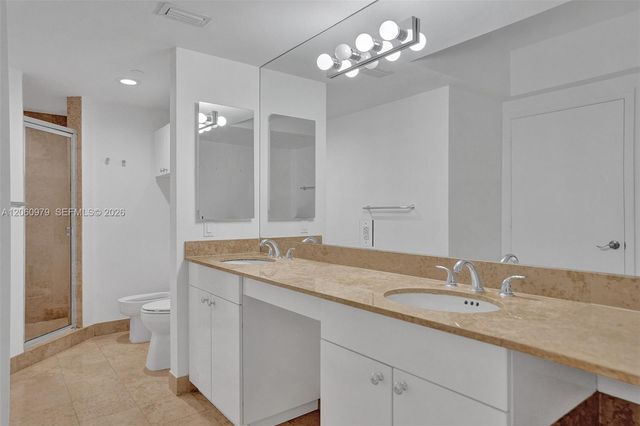 4775 Collins Ave 3007, Miami Beach, FL 33140
