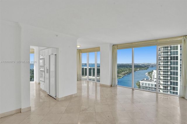 4775 Collins Ave 3007, Miami Beach, FL 33140