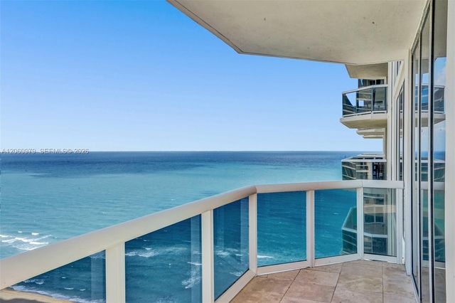 4775 Collins Ave 3007, Miami Beach, FL 33140