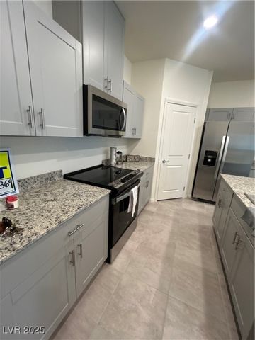 213 Late Harvest Avenue, Pahrump, NV 89060