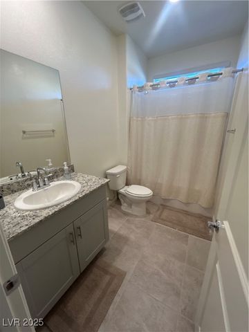 213 Late Harvest Avenue, Pahrump, NV 89060