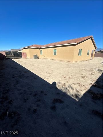 213 Late Harvest Avenue, Pahrump, NV 89060
