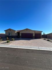 213 Late Harvest Avenue, Pahrump, NV 89060