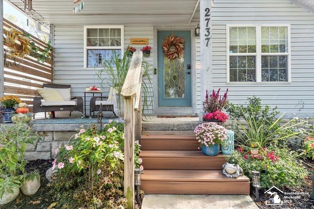 2737 5th Street, Trenton, MI 48183