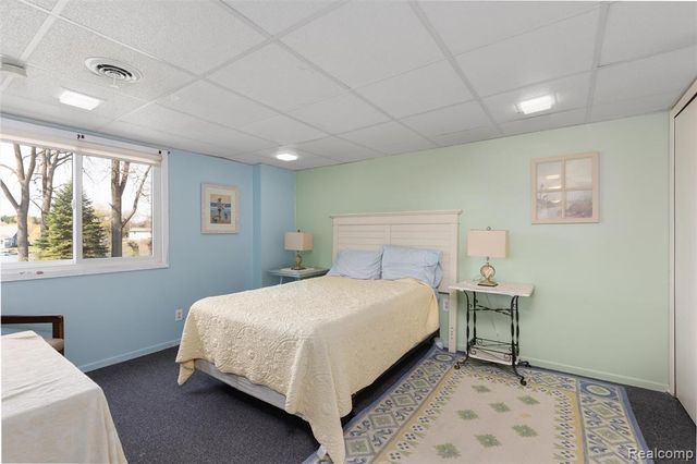 2343 Huff Place, Highland, MI 48356