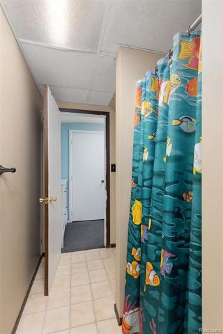 2343 Huff Place, Highland, MI 48356
