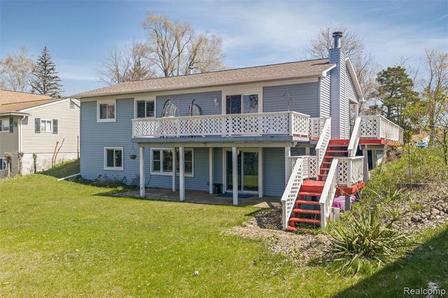 2343 Huff Place, Highland, MI 48356