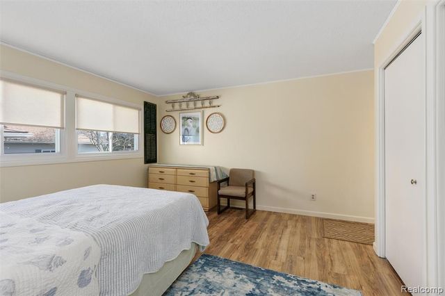 2343 Huff Place, Highland, MI 48356