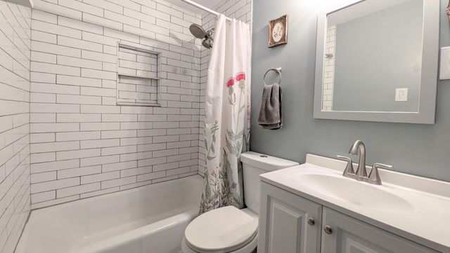 3408 Palomas Drive NE, Albuquerque, NM 87110