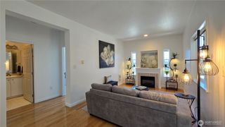 4217 164th Street SW #B206, Lynnwood, WA 98087