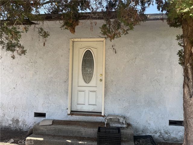 7543 Vineland, Sun Valley, CA 91352