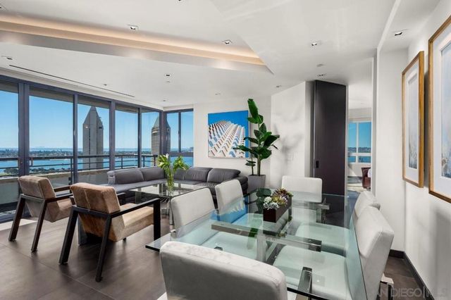 700 Front Street 1804, San Diego, CA 92101