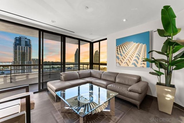 700 Front Street 1804, San Diego, CA 92101