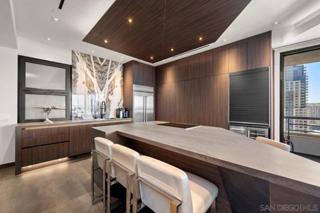 700 Front Street 1804, San Diego, CA 92101