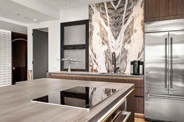 700 Front Street 1804, San Diego, CA 92101