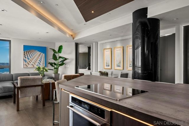 700 Front Street 1804, San Diego, CA 92101