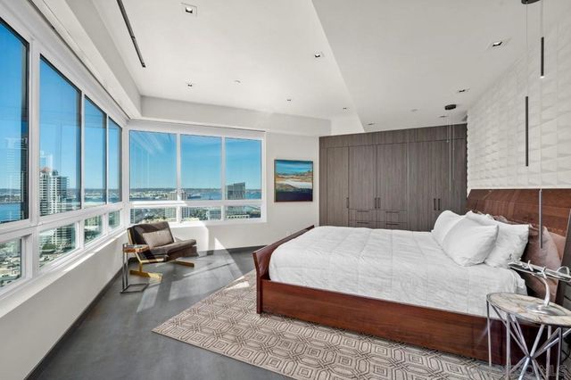 700 Front Street 1804, San Diego, CA 92101