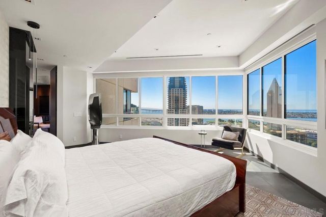 700 Front Street 1804, San Diego, CA 92101