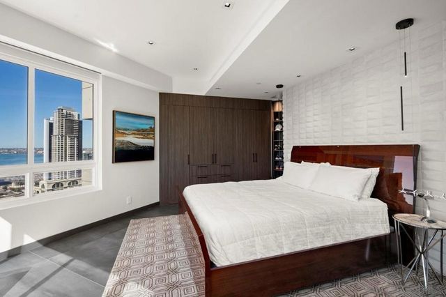 700 Front Street 1804, San Diego, CA 92101