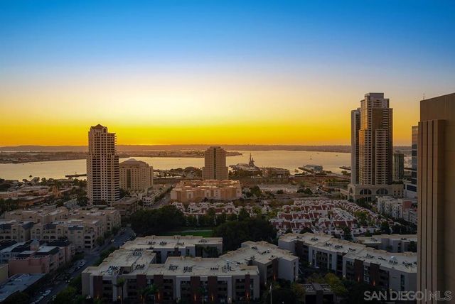 700 Front Street 1804, San Diego, CA 92101