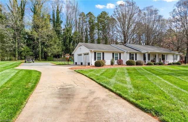 1620 Underpass Road, Advance, NC 27006