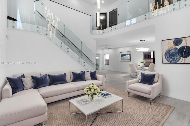 16058 SW 136th Way, Miami, FL 33196