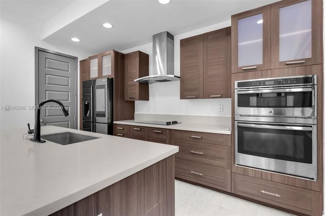 16058 SW 136th Way, Miami, FL 33196