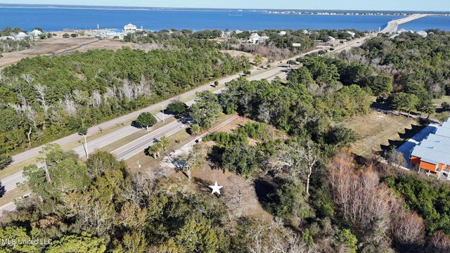 260 Irene Lane, Bay Saint Louis, MS 39520