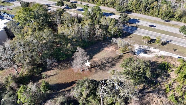 260 Irene Lane, Bay Saint Louis, MS 39520