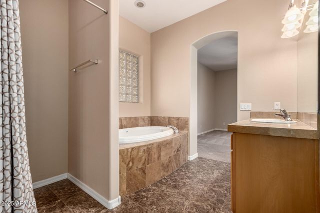 20027 E MEWS Road, Queen Creek, AZ 85142