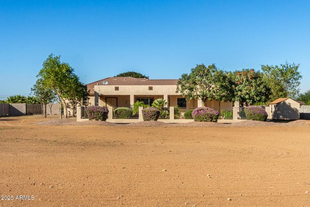 20027 E MEWS Road, Queen Creek, AZ 85142