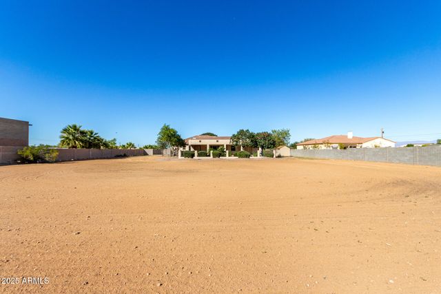 20027 E MEWS Road, Queen Creek, AZ 85142