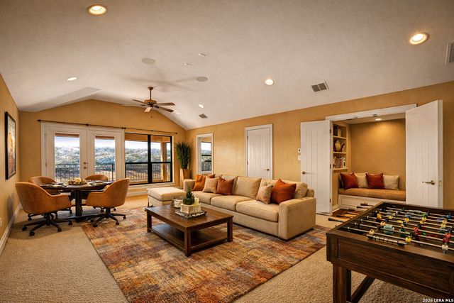 1357 Capitare, New Braunfels, TX 78132