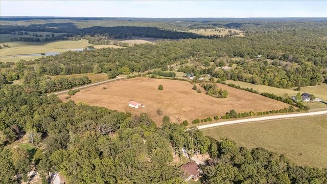 1849 Humphreys Co Line Rd, Dickson, TN 37055