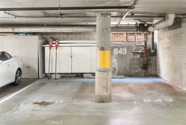 6101 Marina Pacifica Drive S, Long Beach, CA 90803