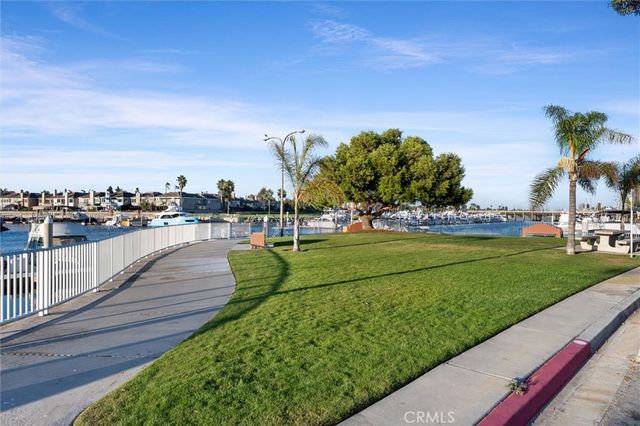6101 Marina Pacifica Drive S, Long Beach, CA 90803
