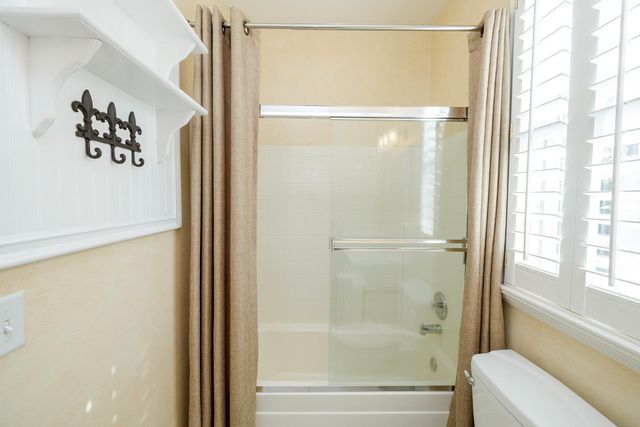 2300 Oak Creek Dr, Copperopolis, CA 95228