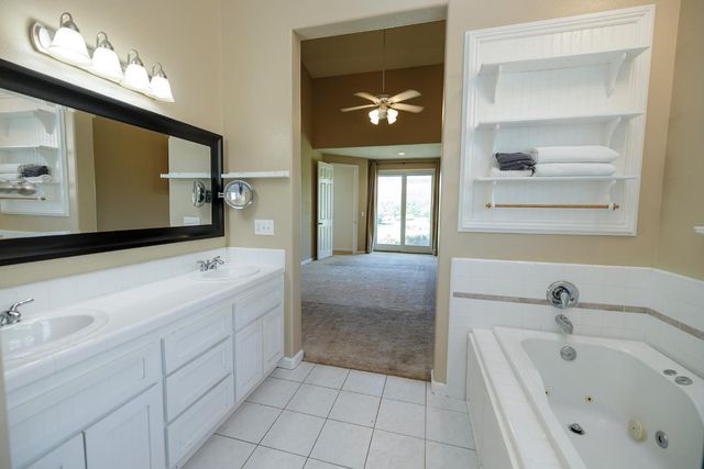 2300 Oak Creek Dr, Copperopolis, CA 95228