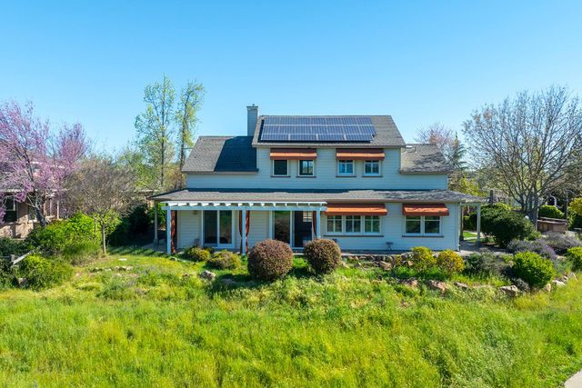 2300 Oak Creek Dr, Copperopolis, CA 95228