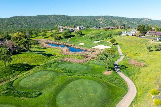 2300 Oak Creek Dr, Copperopolis, CA 95228