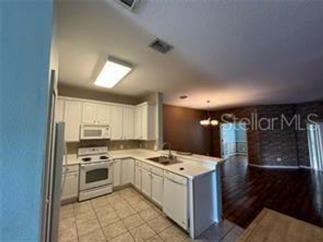 17451 HUGH LANE, Land O Lakes, FL 34638